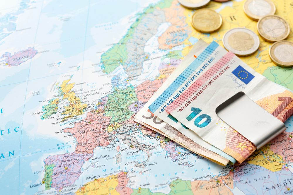 Quelle monnaie emporter pour un voyage ?